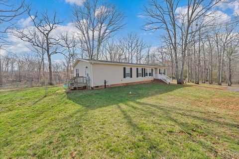 Tiny photo for 1060 Marble Creek Court, Lynch Station, VA 24571 (MLS # 364990)