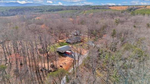 Tiny photo for 1060 Marble Creek Court, Lynch Station, VA 24571 (MLS # 364990)