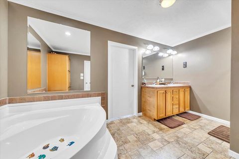 Tiny photo for 1060 Marble Creek Court, Lynch Station, VA 24571 (MLS # 364990)