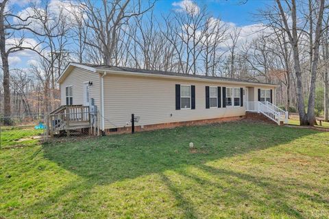 Tiny photo for 1060 Marble Creek Court, Lynch Station, VA 24571 (MLS # 364990)