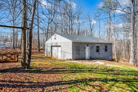 Tiny photo for 1650 Izaak Walton Road, Madison Heights, VA 24572 (MLS # 365253)