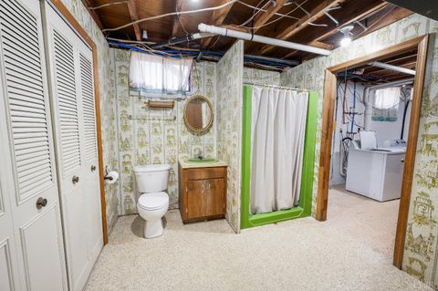 Tiny photo for 1650 Izaak Walton Road, Madison Heights, VA 24572 (MLS # 365253)