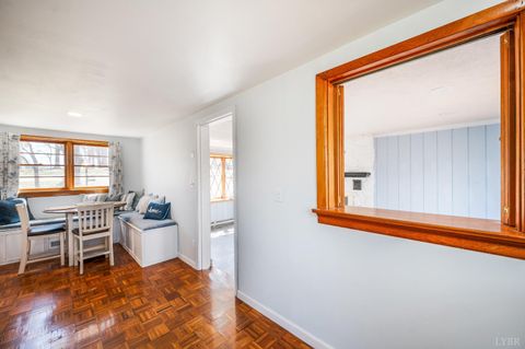 Tiny photo for 1650 Izaak Walton Road, Madison Heights, VA 24572 (MLS # 365253)