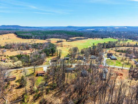 Tiny photo for 1650 Izaak Walton Road, Madison Heights, VA 24572 (MLS # 365253)