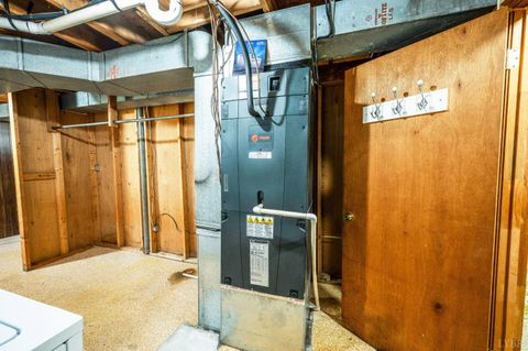 Tiny photo for 1650 Izaak Walton Road, Madison Heights, VA 24572 (MLS # 365253)