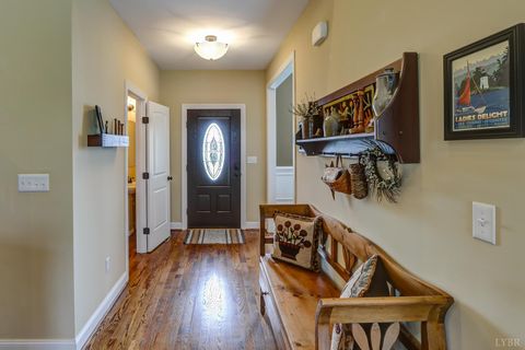 Tiny photo for 1090 Autumn Run Drive, Forest, VA 24551 (MLS # 364940)