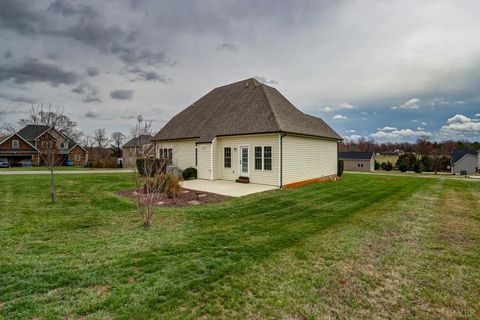 Tiny photo for 1090 Autumn Run Drive, Forest, VA 24551 (MLS # 364940)