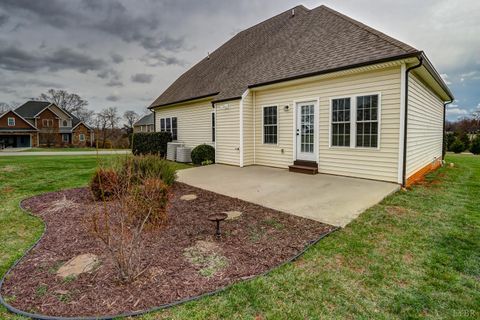Tiny photo for 1090 Autumn Run Drive, Forest, VA 24551 (MLS # 364940)