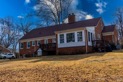 Tiny photo for 3016 Cardinal Place Pl, Lynchburg, VA 24503 (MLS # 364174)