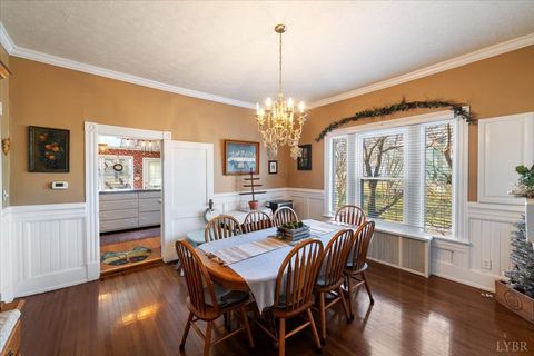 Tiny photo for 601 Henry Street St, Gretna, VA 24557 (MLS # 365143)