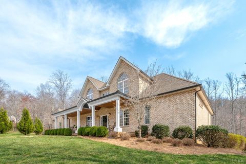 Tiny photo for 1009 Val Ter Court, Forest, VA 24551 (MLS # 365078)