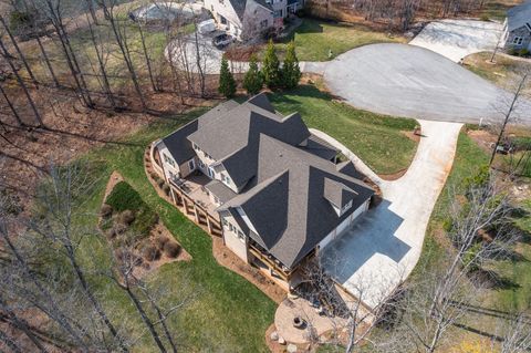 Tiny photo for 1009 Val Ter Court, Forest, VA 24551 (MLS # 365078)