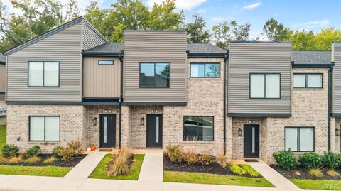 Townhouse For Sale - 84 Allure Drive<br/> Rustburg, VA 24588