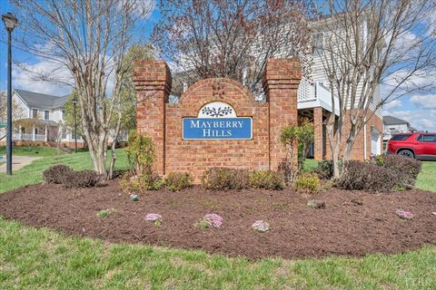 Tiny photo for 1049 Haymore Drive, Moneta, VA 24121 (MLS # 365339)