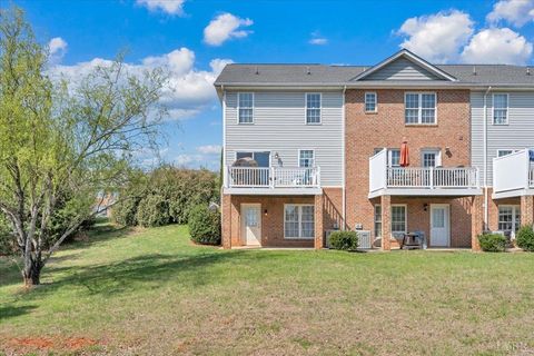 Tiny photo for 1049 Haymore Drive, Moneta, VA 24121 (MLS # 365339)