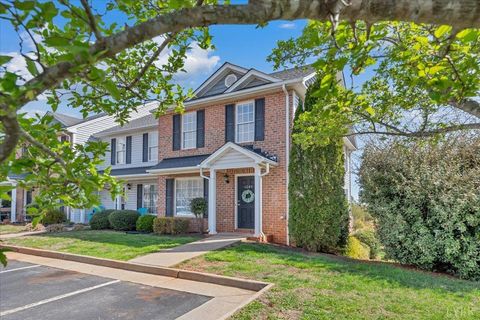 Tiny photo for 1049 Haymore Drive, Moneta, VA 24121 (MLS # 365339)