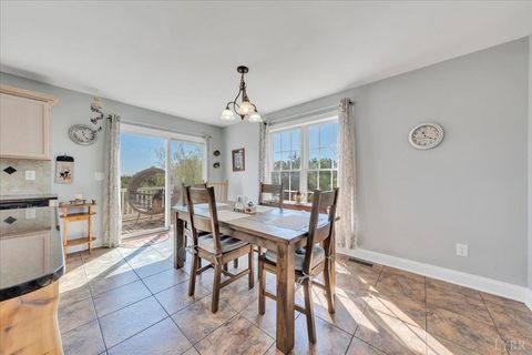 Tiny photo for 1049 Haymore Drive, Moneta, VA 24121 (MLS # 365339)