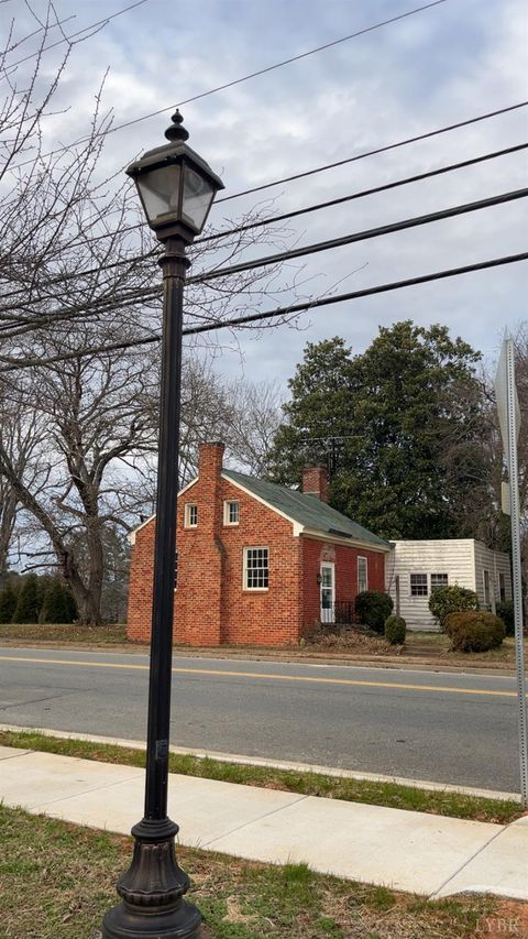 Tiny photo for 222 David Bruce Ave. Ave, Charlotte Court House, VA 23923 (MLS # 364002)