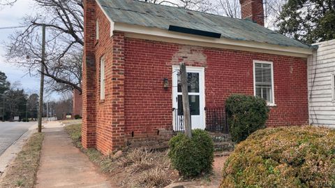 Tiny photo for 222 David Bruce Ave. Ave, Charlotte Court House, VA 23923 (MLS # 364002)