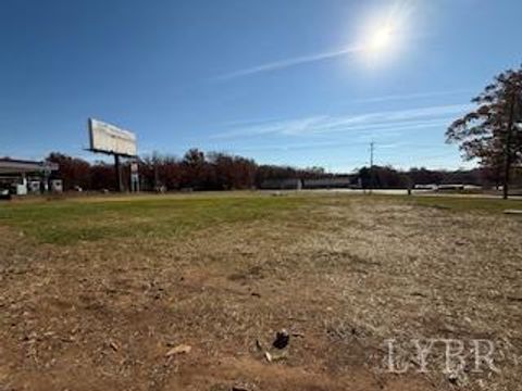 Tiny photo for 51 Forest Avenue, Lynchburg, VA 24502 (MLS # 363521)