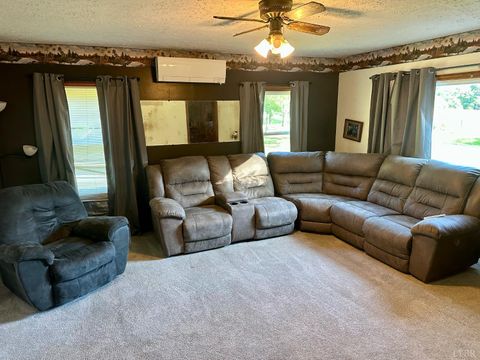 Tiny photo for 4604 Swingning Bridge Road RD, Brookneal, VA 24528 (MLS # 366539)
