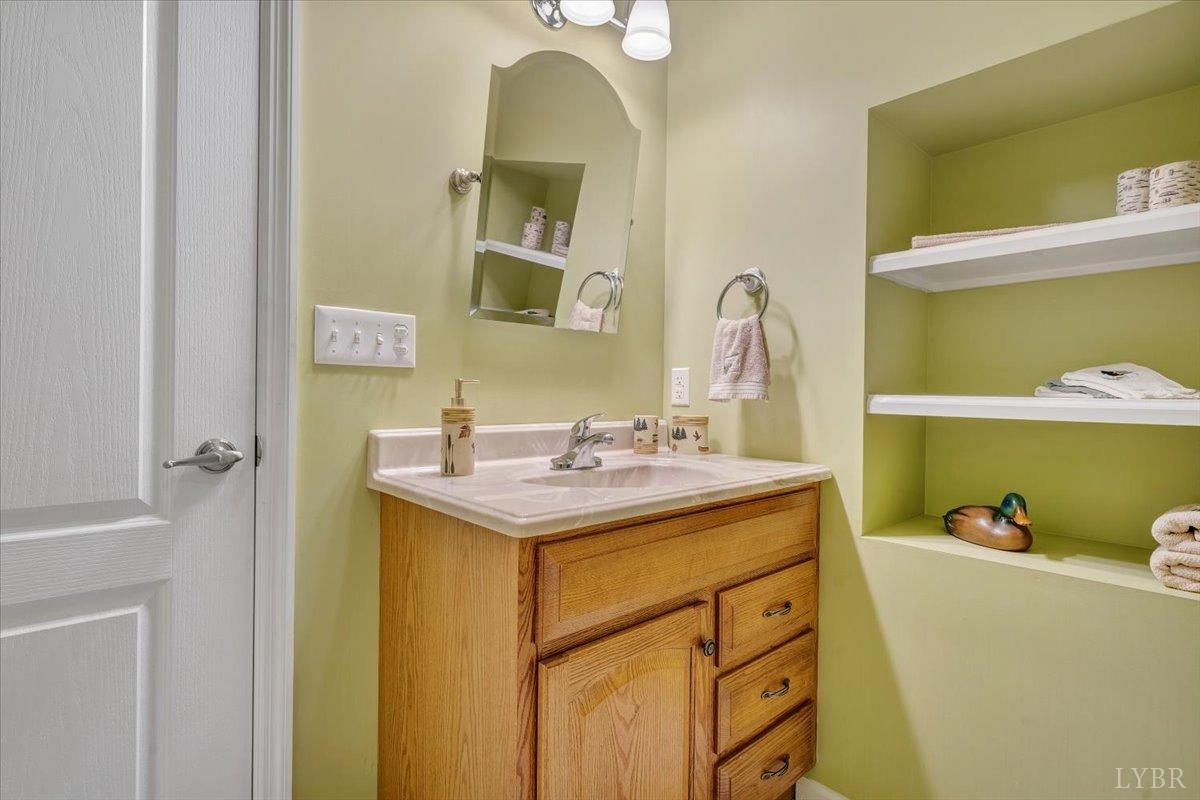 232 Mountain Cove Dr #C6, Hardy, Virginia image 37