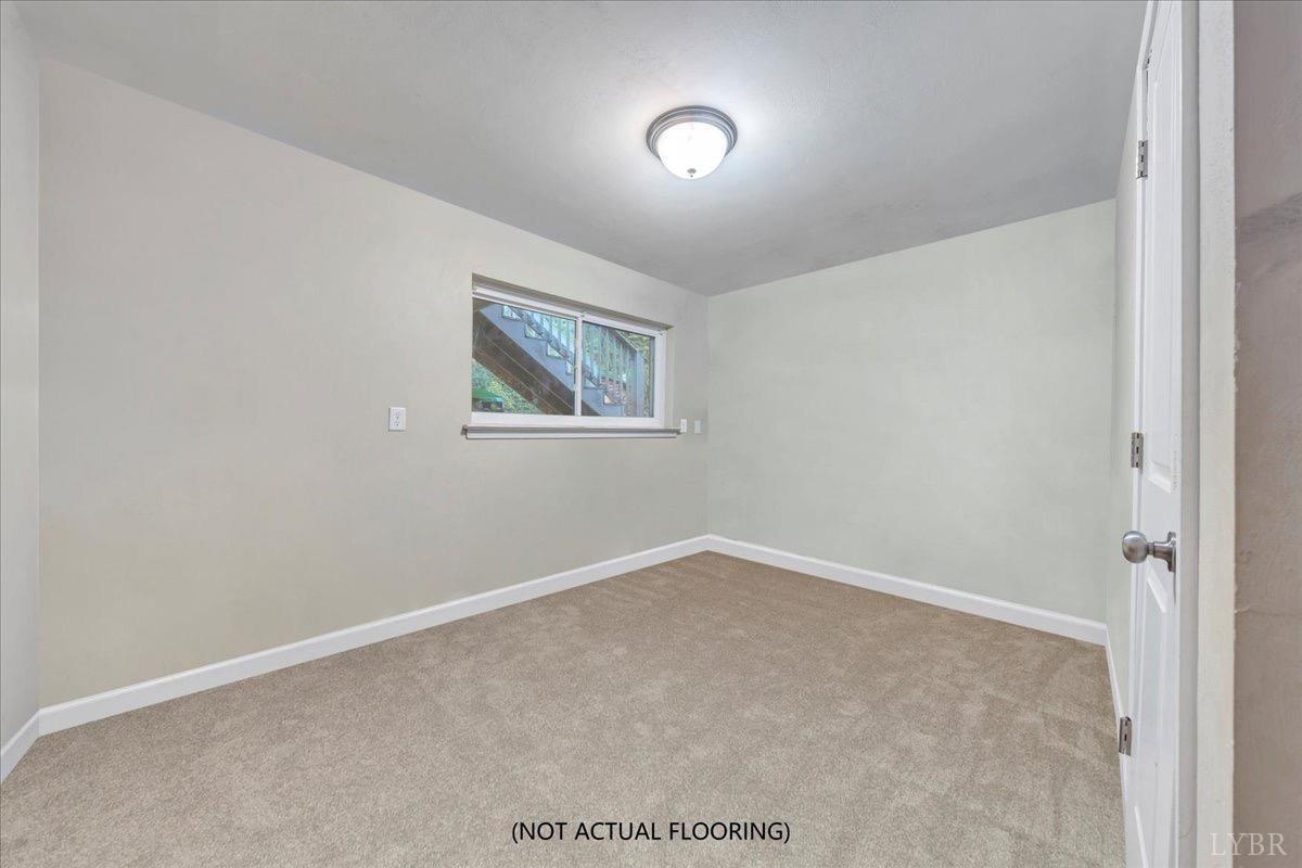 1048 Grove Lane, Roanoke, Virginia image 10