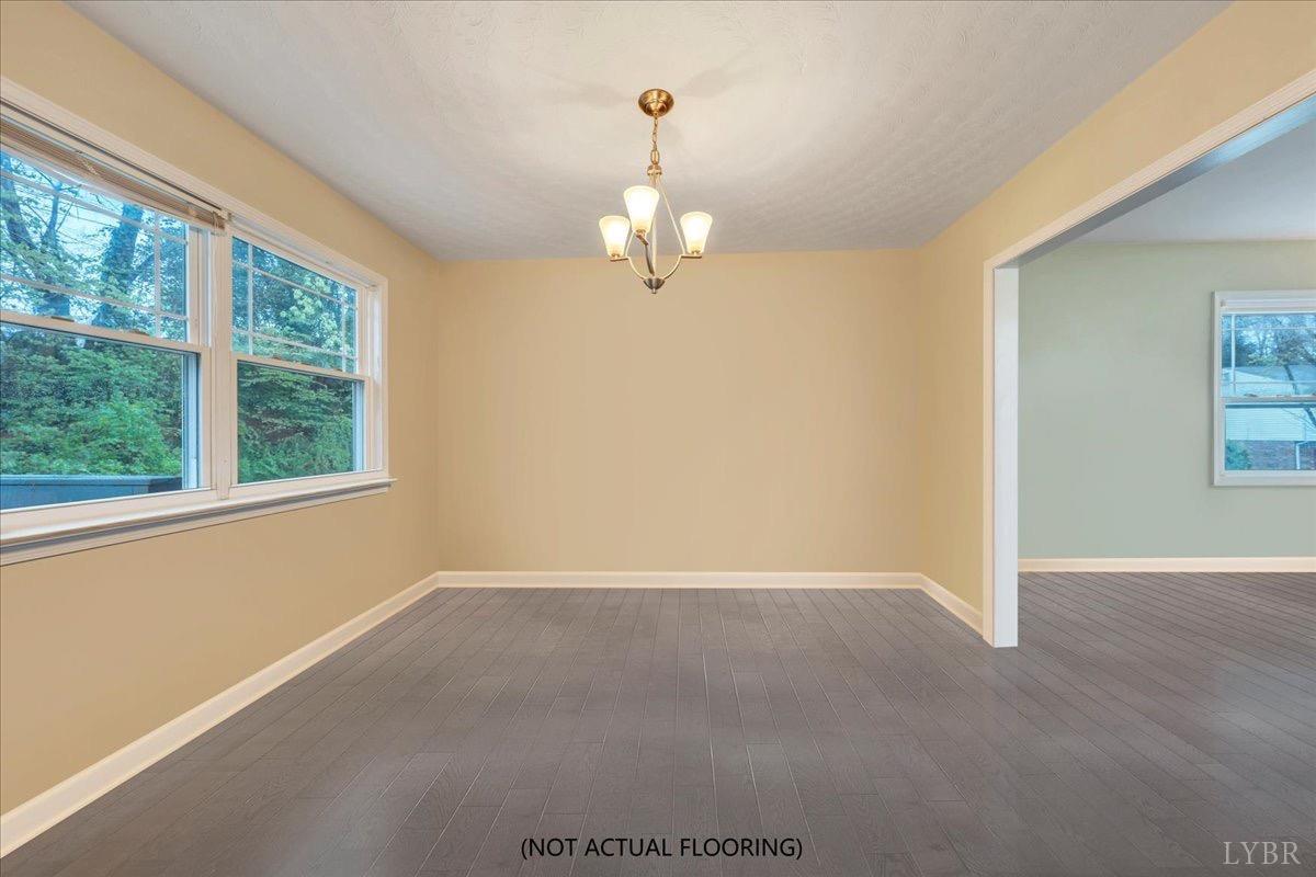 1048 Grove Lane, Roanoke, Virginia image 2