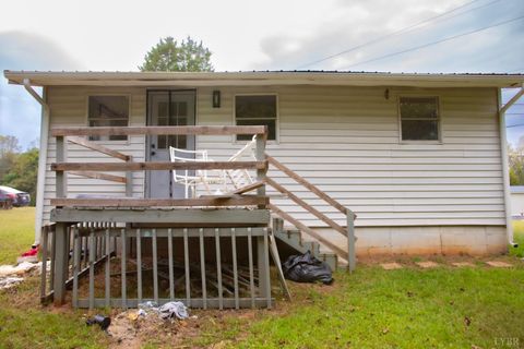 Tiny photo for 272 Eagle Road, Amherst, VA 24521 (MLS # 362207)