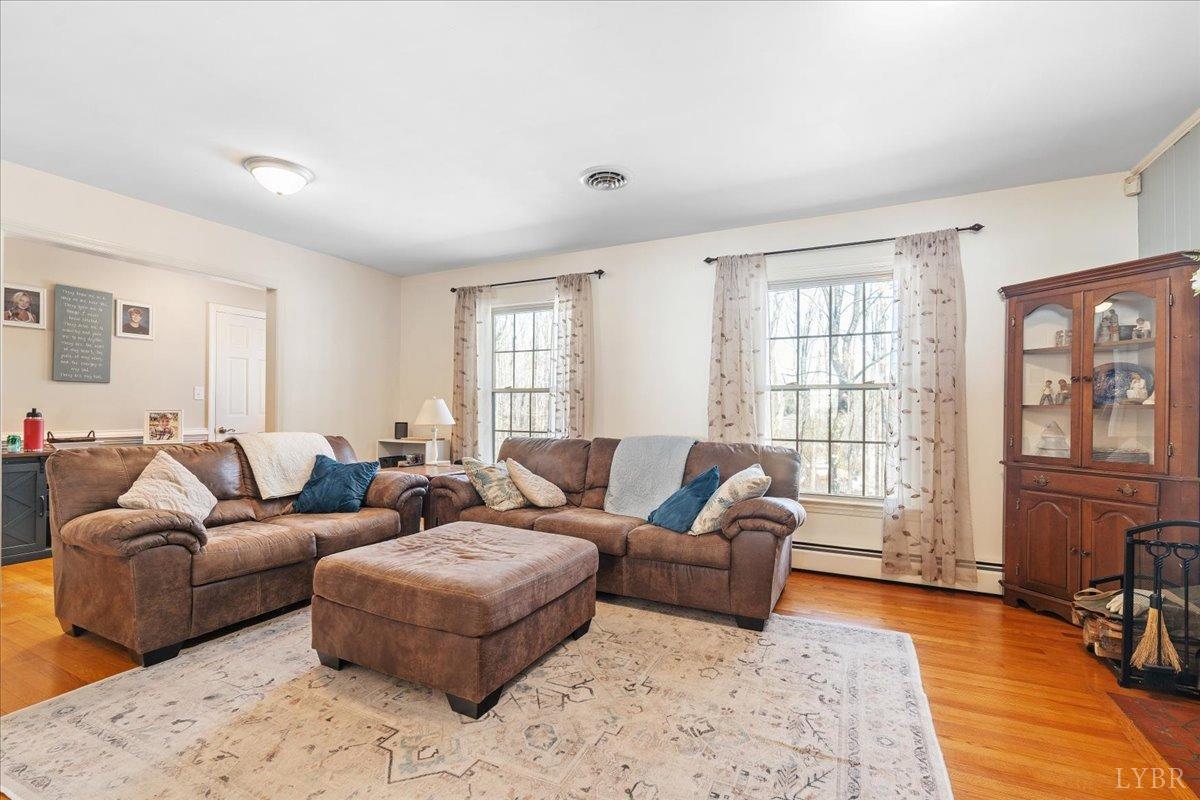 1228 Rendezvous Lane, Bedford, Virginia image 6