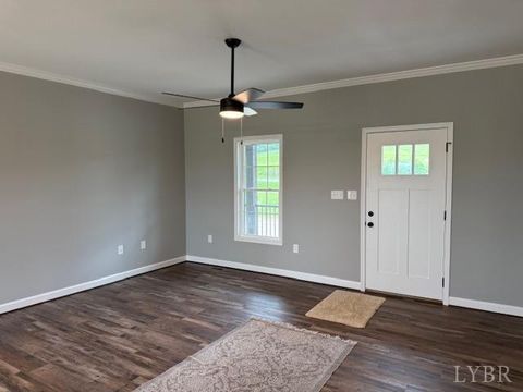 Tiny photo for 2779 Oakville Road, Appomattox, VA 24522 (MLS # 364750)