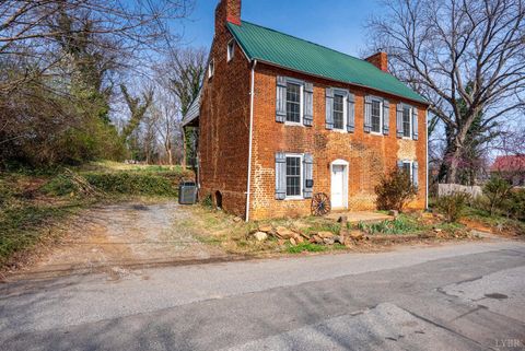 Tiny photo for 911 6th Street, Lynchburg, VA 24504 (MLS # 365041)