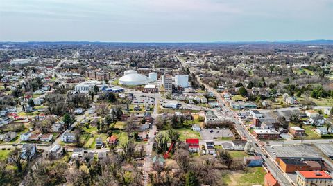 Tiny photo for 911 6th Street, Lynchburg, VA 24504 (MLS # 365041)