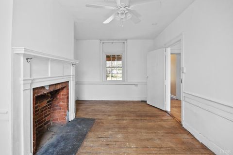 Tiny photo for 911 6th Street, Lynchburg, VA 24504 (MLS # 365041)