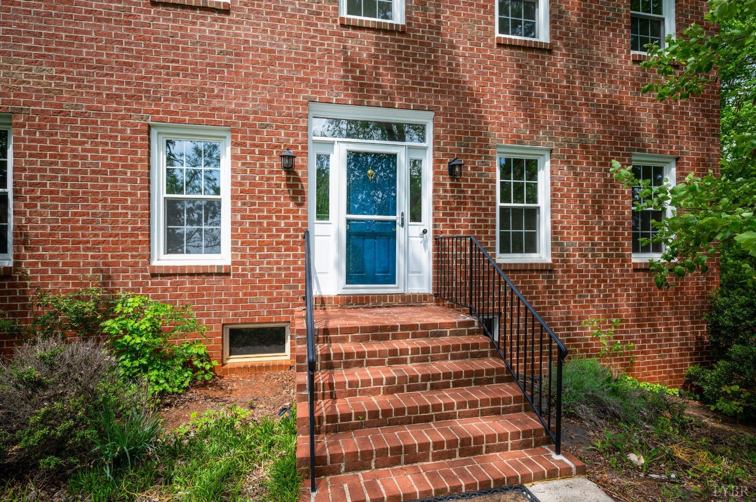 302 Spring Lake Road, Forest, Virginia image 11