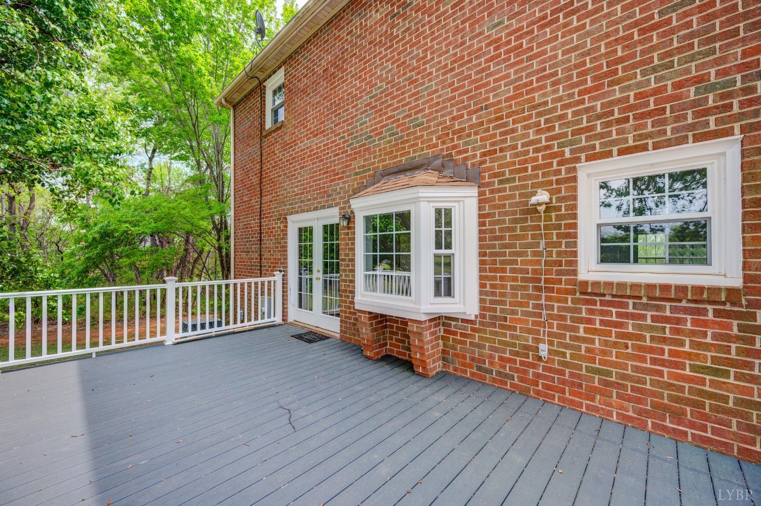 302 Spring Lake Road, Forest, Virginia image 6