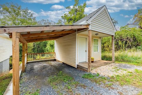 Tiny photo for 218 Winston Ridge Road, Lynchburg, VA 24501 (MLS # 362369)