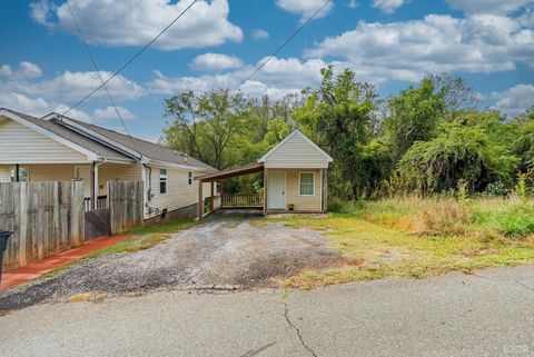 Tiny photo for 218 Winston Ridge Road, Lynchburg, VA 24501 (MLS # 362369)
