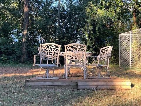 Tiny photo for 612 Newberne Street, Lynchburg, VA 24501 (MLS # 362512)