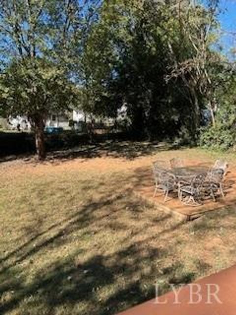 Tiny photo for 612 Newberne Street, Lynchburg, VA 24501 (MLS # 362512)