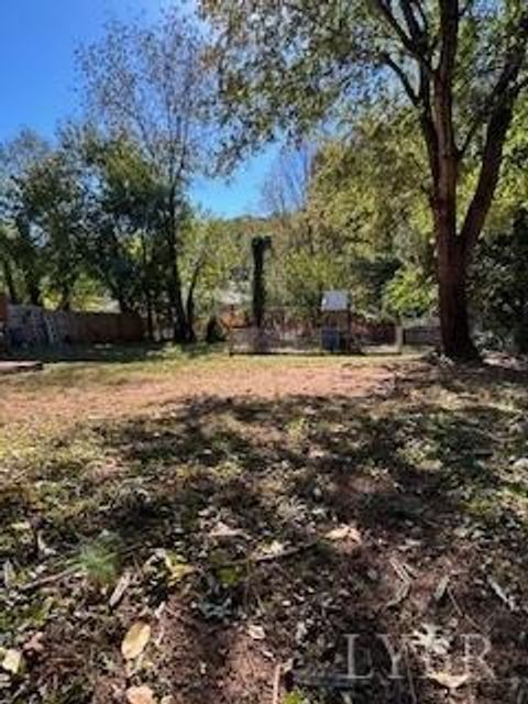 Tiny photo for 612 Newberne Street, Lynchburg, VA 24501 (MLS # 362512)