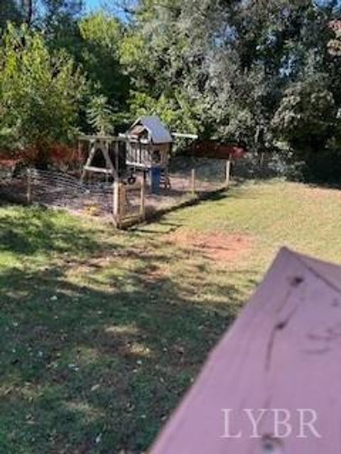 Tiny photo for 612 Newberne Street, Lynchburg, VA 24501 (MLS # 362512)