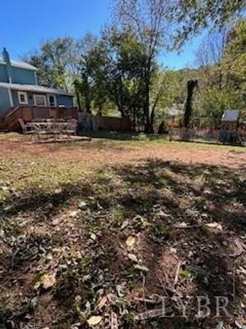 Tiny photo for 612 Newberne Street, Lynchburg, VA 24501 (MLS # 362512)