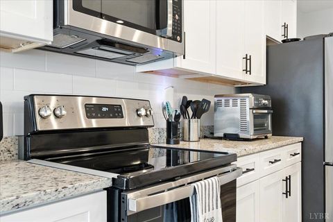 Tiny photo for 1300 Stoney Ridge Boulevard #208, Forest, VA 24551 (MLS # 363725)