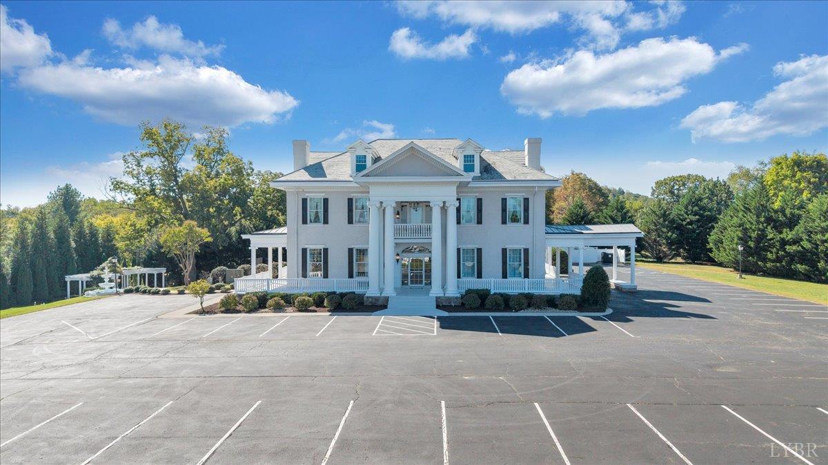 Bedford, Virginia 24523, United States, ,Commercial,Active,239733