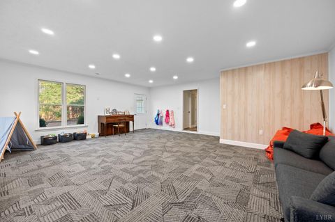 Tiny photo for 405 Meadowridge Drive, Lynchburg, VA 24503 (MLS # 362906)