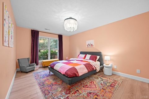 Tiny photo for 405 Meadowridge Drive, Lynchburg, VA 24503 (MLS # 362906)