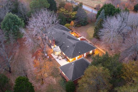 Tiny photo for 405 Meadowridge Drive, Lynchburg, VA 24503 (MLS # 362906)