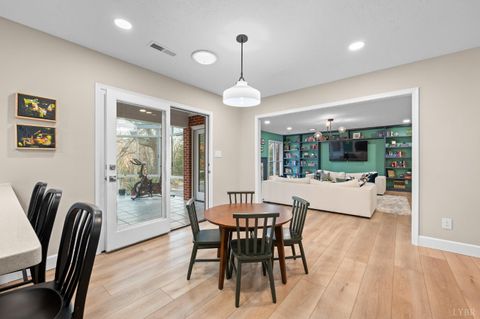 Tiny photo for 405 Meadowridge Drive, Lynchburg, VA 24503 (MLS # 362906)