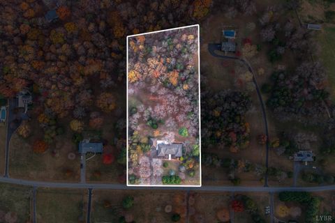 Tiny photo for 405 Meadowridge Drive, Lynchburg, VA 24503 (MLS # 362906)